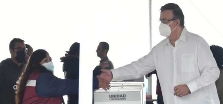 Marcelo Ebrard participa en internas de Morena Marcelo Ebrard participa en internas de Morena