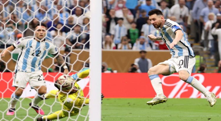 Argentina campeón del mundo con polémico arbitraje