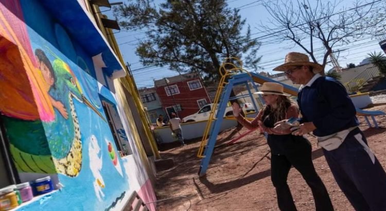 Vecinos del Cerro del Gallo crean entornos sanos para la niñez