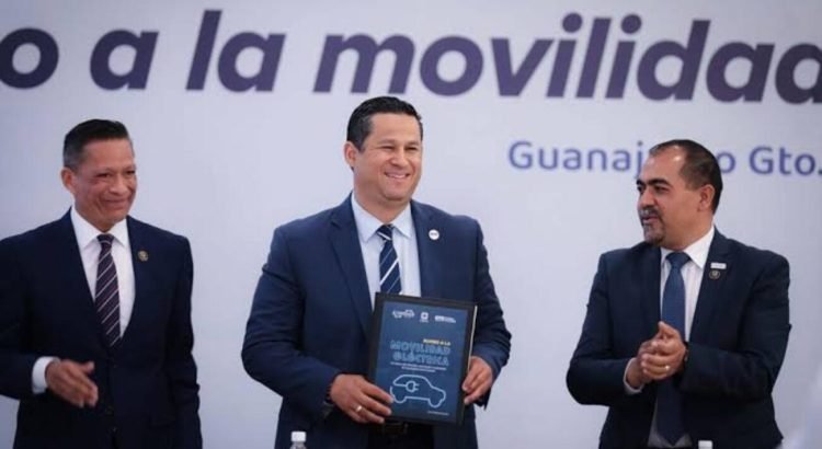 Presentan proyecto “Rumbo a la movilidad eléctrica”