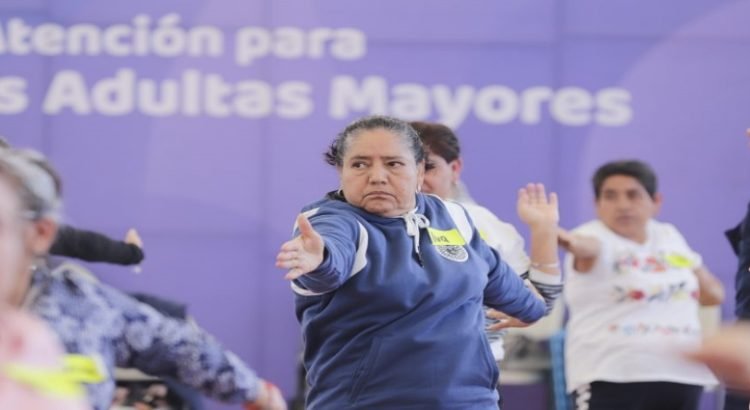 Fomentan una vida activa y saludable en abuelitos de Guanajuato
