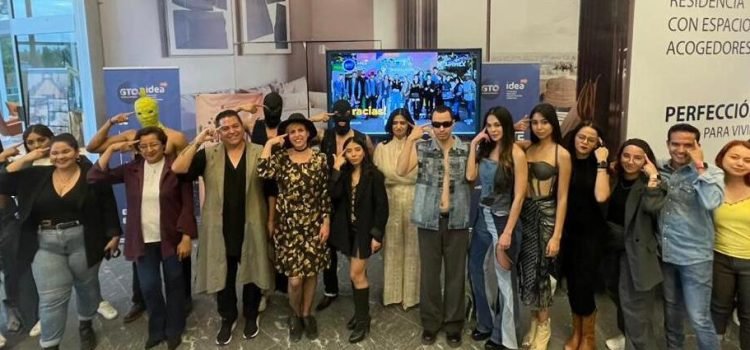 La moda en Guanajuato conversa N-Evolución