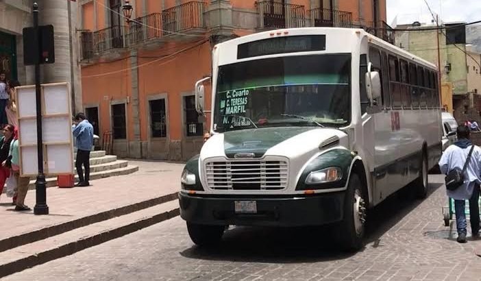 Proponen incremento al transporte público de Guanajuato Capital