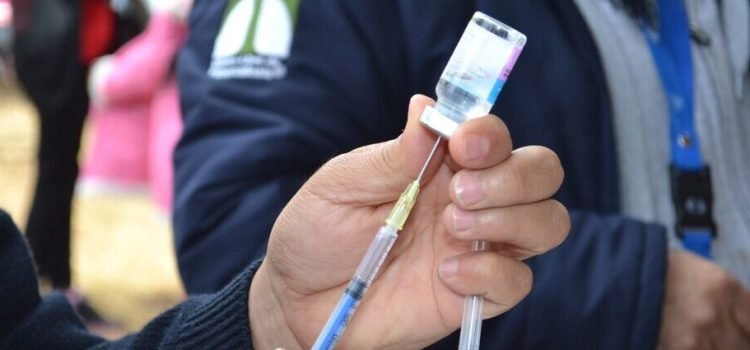 Aplican a niñas más de 4 mil 65 dosis en vacunas VPH