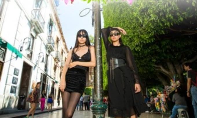 Llega a la capital “viste de moda”