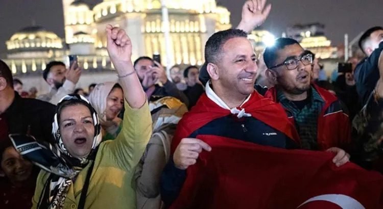 Dan primeros resultados ventaja a Erdogan