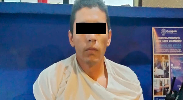 Detienen a taxista con armas largas en Guanajuato