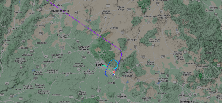 Avión aterriza de emergencia en Guanajuato