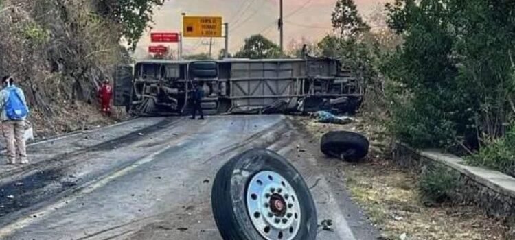 Cuerpos de los 18 peregrinos fallecidos regresan a Guanajuato