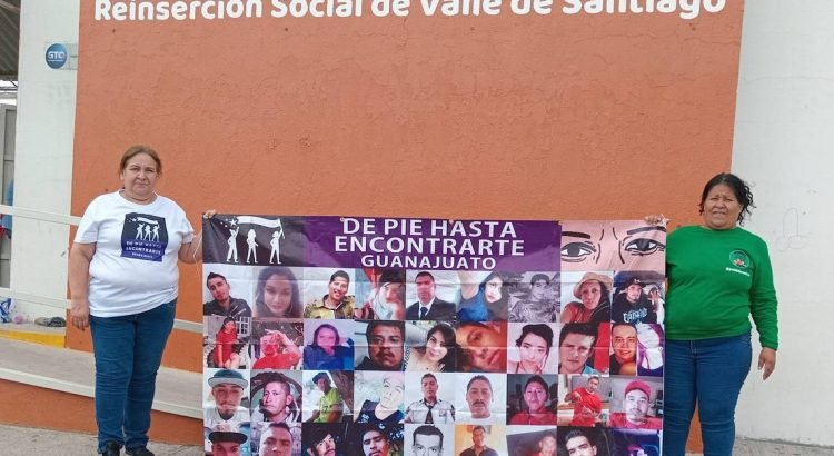 Madres buscadoras recorren Ceresos de Guanajuato