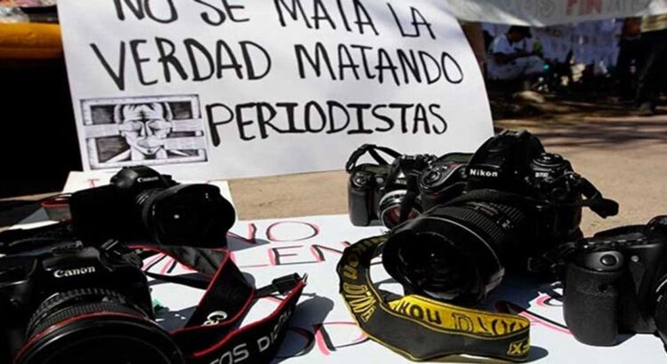 Periodistas de Guanajuato reciben capacitación para enfrentar violencia