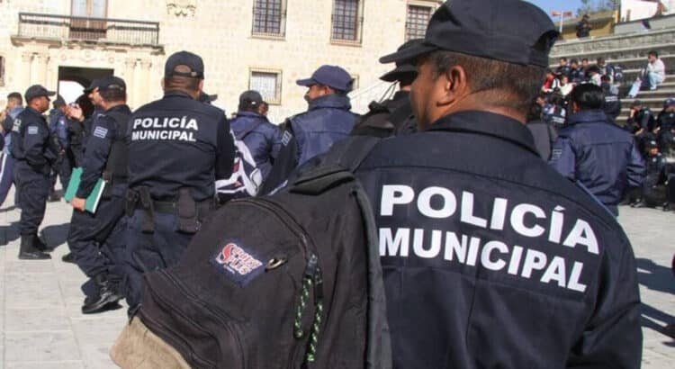 Ejército y Guardia Nacional detienen a 7 policías municipales de Guanajuato