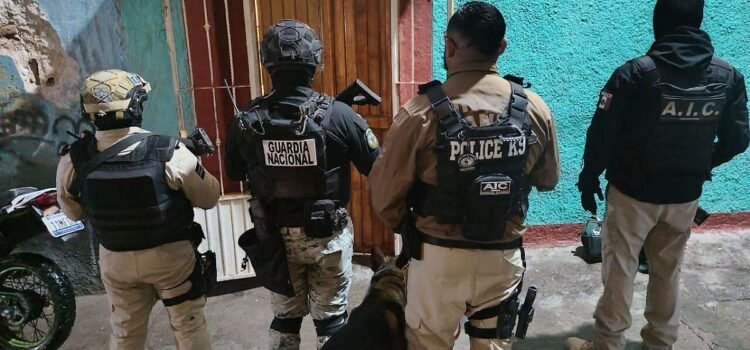 Desmantelan punto de venta de drogas y detienen a cuatro personas en Guanajuato