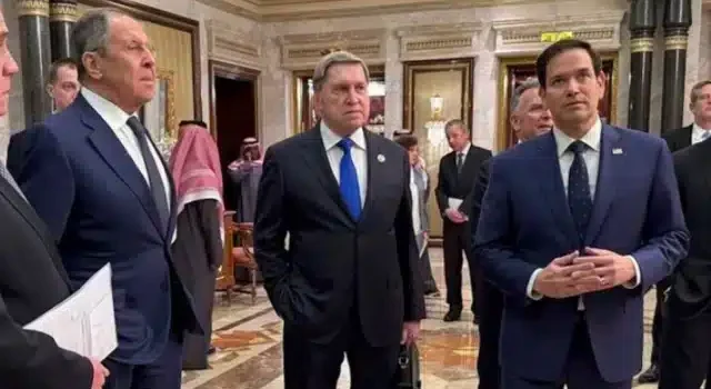 Estados Unidos y Rusia se reúnen para dar fin a la guerra en Ucrania