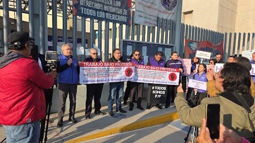 Defensores públicos en Guanajuato protestan por recorte salarial y malas condiciones laborales