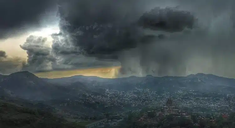 Prepara tu paraguas porque se esperan chubascos paa Guanajuato