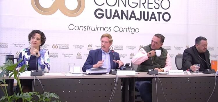 Analizan iniciativa para crear Secretaría de las Mujeres en Guanajuato