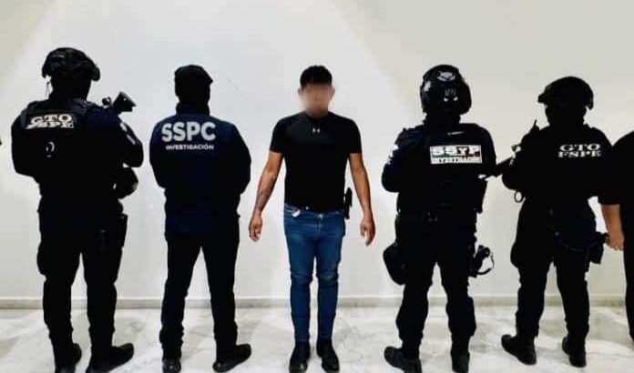 Capturan en Guanajuato a operador del Cártel de Santa Rosa de Lima
