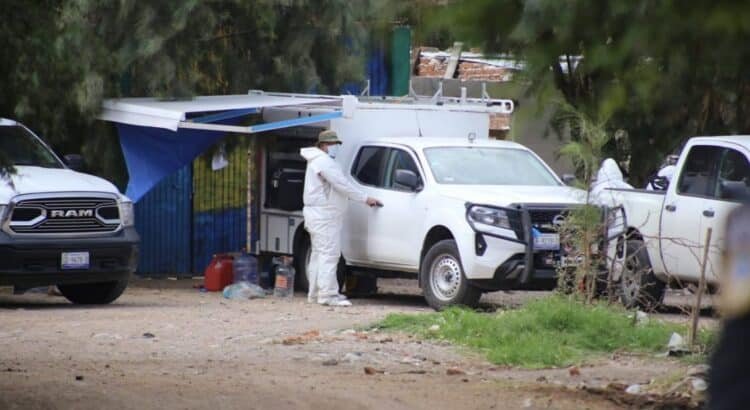 Hallan 17 cuerpos en fosa clandestina de Irapuato, Guanajuato