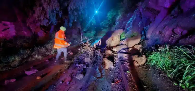 Lluvias en Guanajuato provocaron el desgajamiento de un cerro
