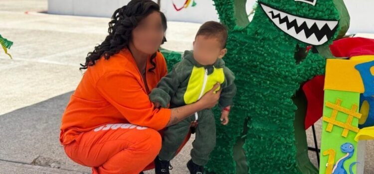 Festeja SSP primer cumpleaños de bebé en centro penitenciario de Guanajuato