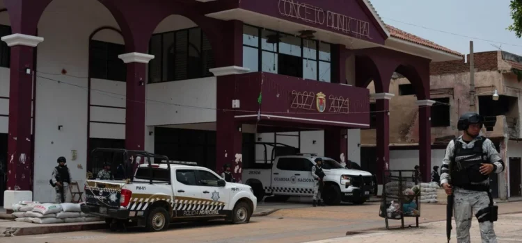 Agentes de FGE atropellan y matan a un poblador tsotsil en Chenalhó, Chiapas Agentes de FGE atropellan y matan a un poblador tsotsil en Chenalhó, Chiapas