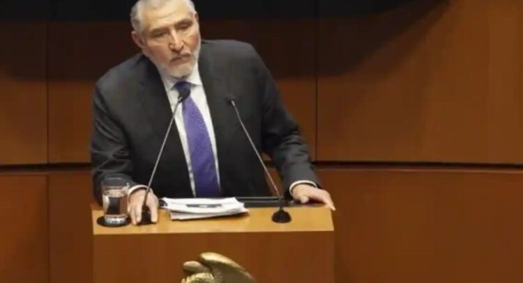 Presentan ante la FGR 37 denuncias en contra de Adán Augusto López Presentan ante la FGR 37 denuncias en contra de Adán Augusto López