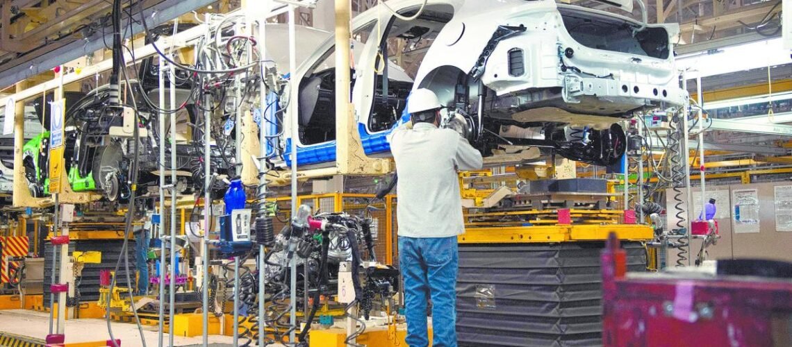 Industria automotriz rechaza acuerdos bilaterales entre México, EU y Canadá Industria automotriz rechaza acuerdos bilaterales entre México, EU y Canadá