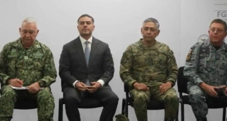 Refuerzan seguridad en zonas limoneras y aguacateras de Michoacán Refuerzan seguridad en zonas limoneras y aguacateras de Michoacán