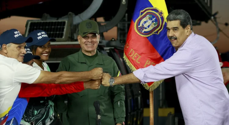 Nicolás Maduro destacó consolidación de la Fuerza Armada Nacional Bolivariana en 2025