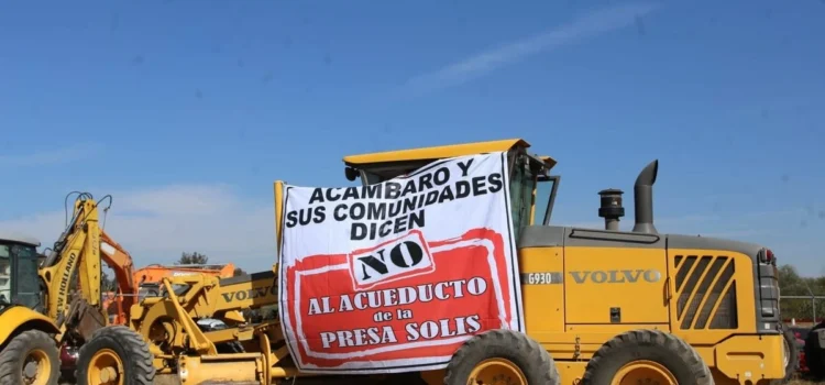 Agricultores protestan contra construcción del acueducto de la presa Solís