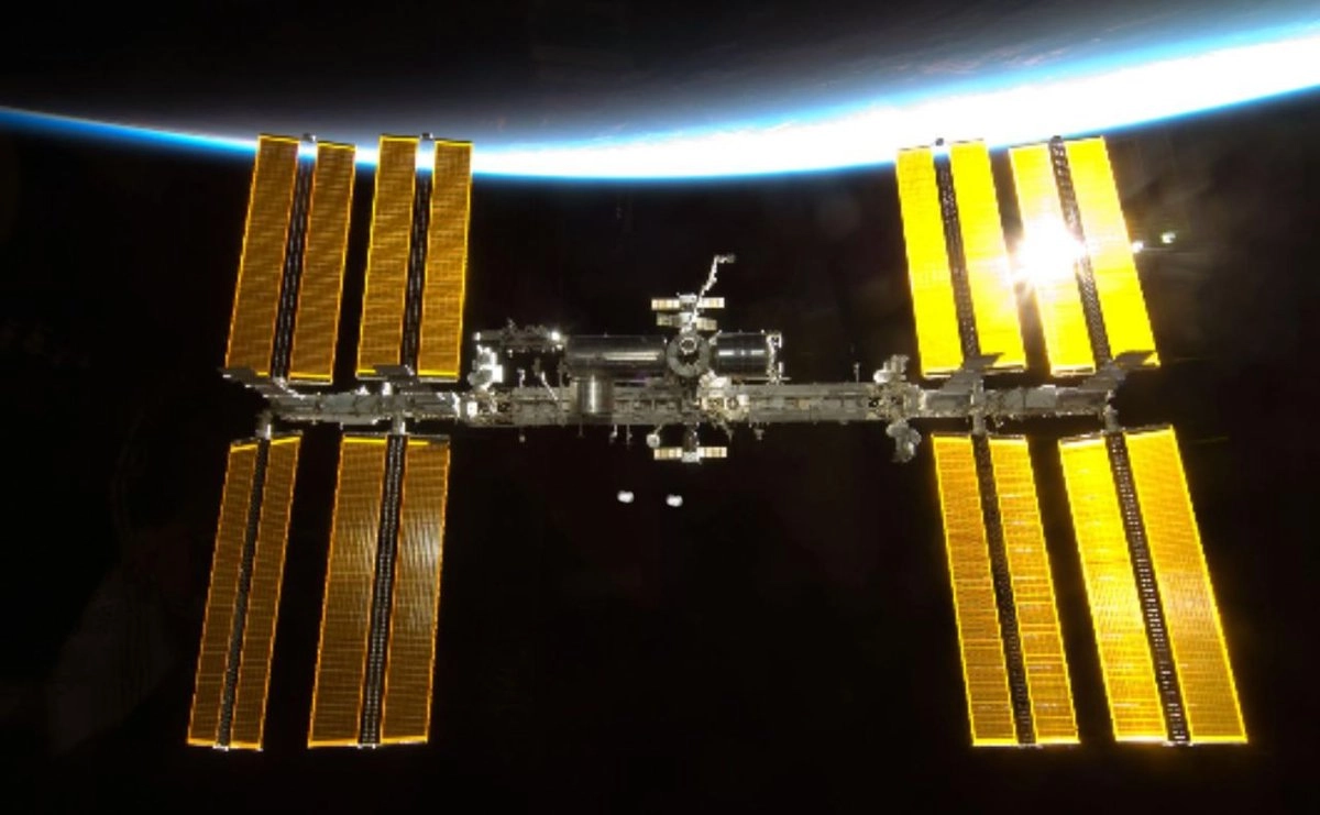 NASA ordena a sus astronautas prepararse para evacuación de emergencia de la Estación Espacial Internacional
